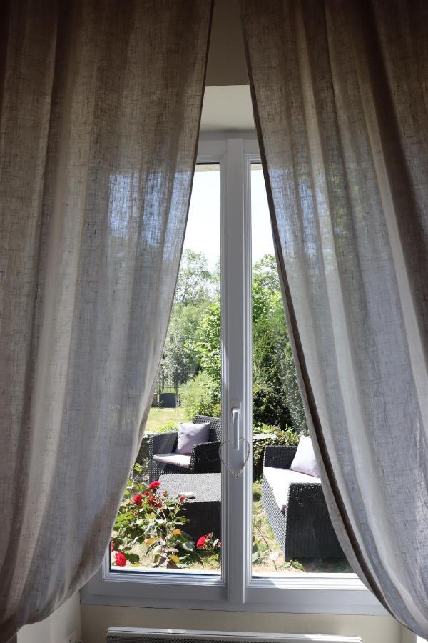 La Petite Boire - Chambres D'Hotes Pres D'Angers Murs-Erigne Экстерьер фото