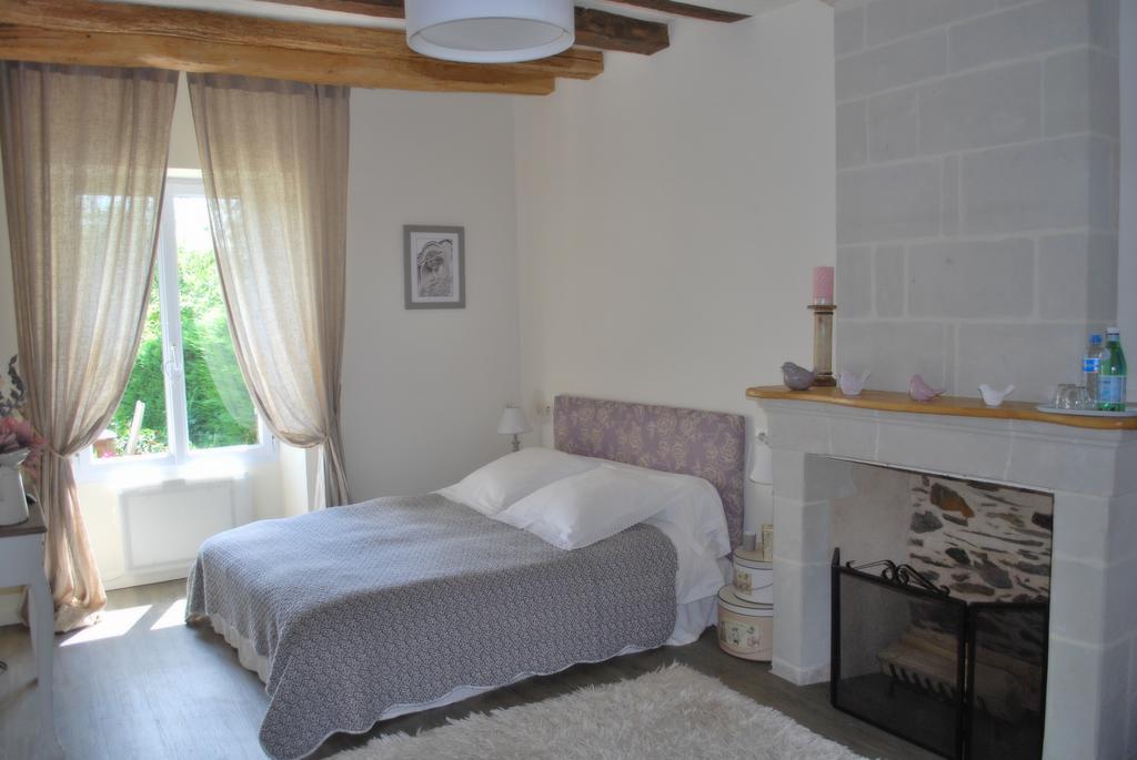 La Petite Boire - Chambres D'Hotes Pres D'Angers Murs-Erigne Экстерьер фото
